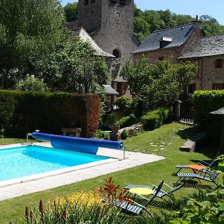 Logis Hotel Restaurant L'Auberge Du Chateau Muret-le-Chateau Ngoại thất bức ảnh